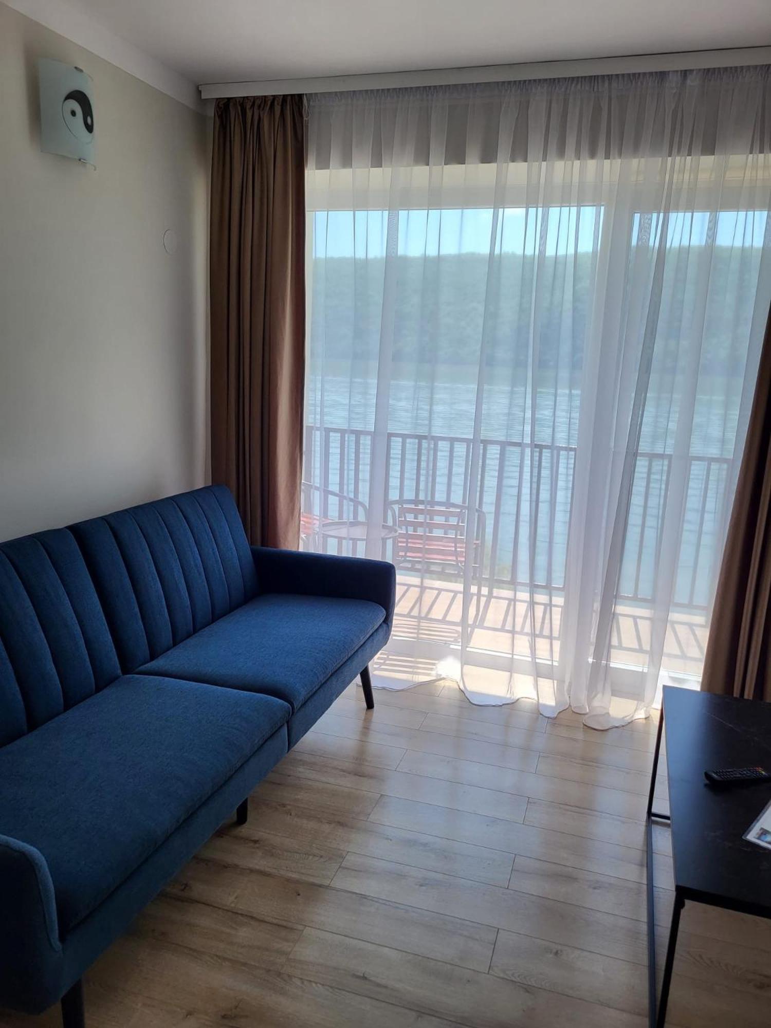Casa Ana Serena Ieşelniţa Екстериор снимка